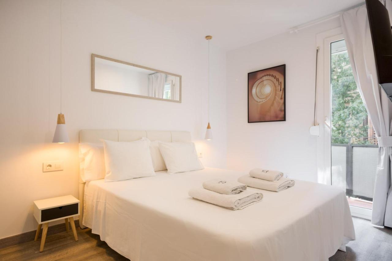 The White Flats Les Corts Apartment Barcelona Ngoại thất bức ảnh