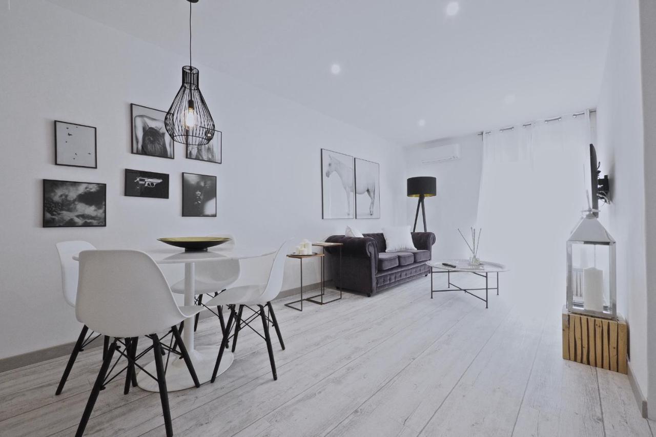 The White Flats Les Corts Apartment Barcelona Ngoại thất bức ảnh