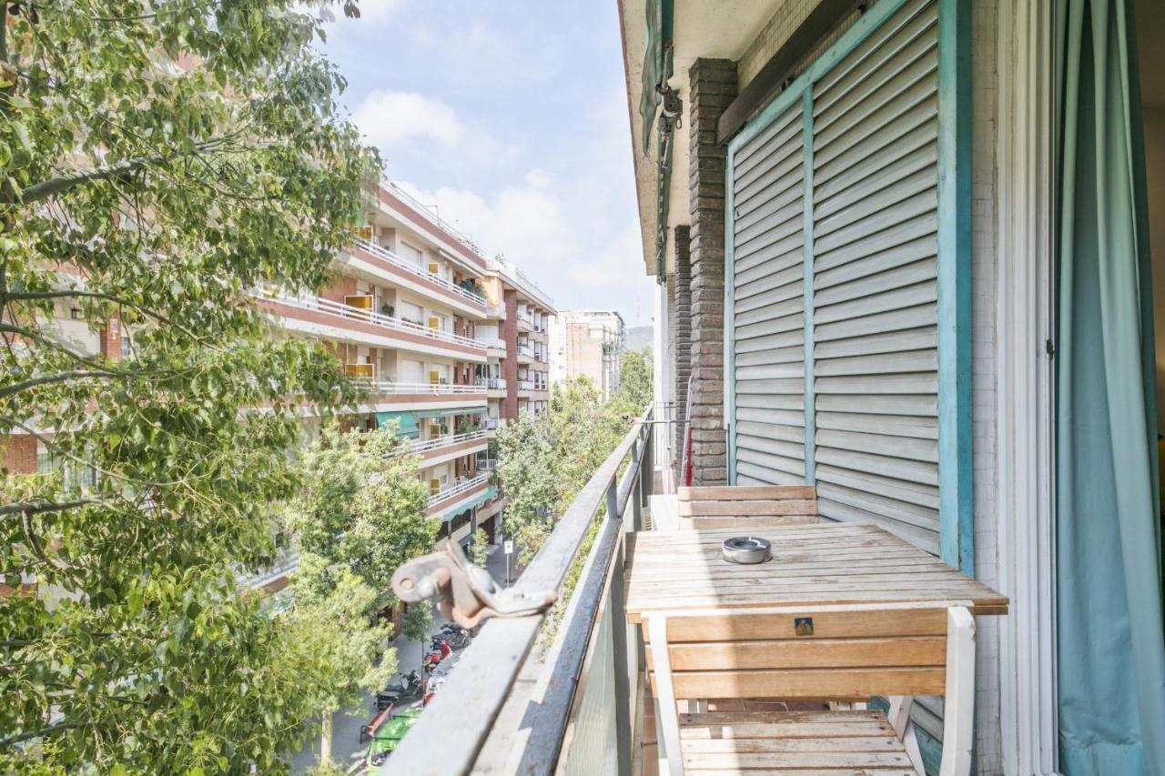 The White Flats Les Corts Apartment Barcelona Ngoại thất bức ảnh